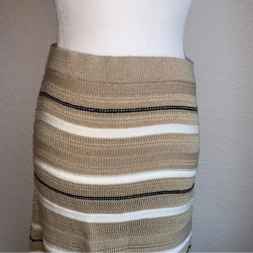 New Zara Striped Knit Tan Cream Skirt Medium 3597/153 Bloggers Fav
